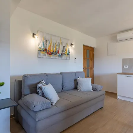 Klanac No 2 Apartment