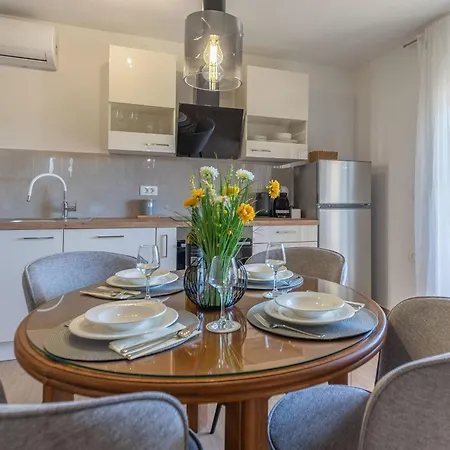 Klanac No 2 Apartment