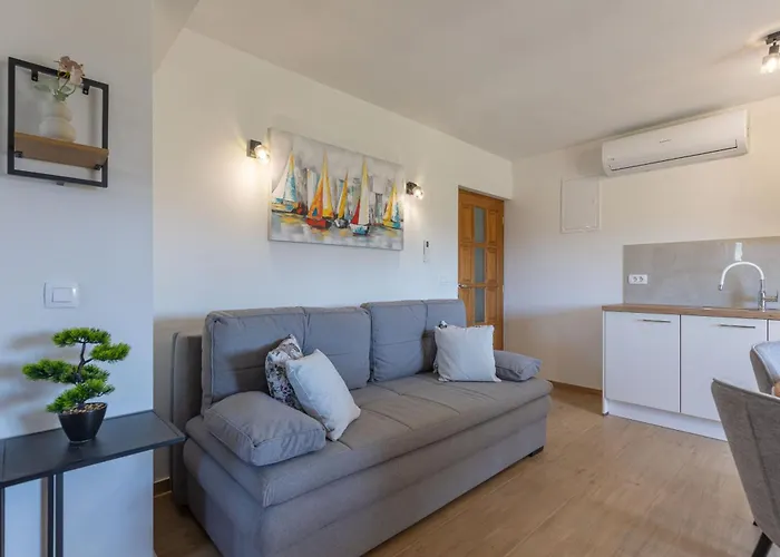 Klanac No 2 Apartment