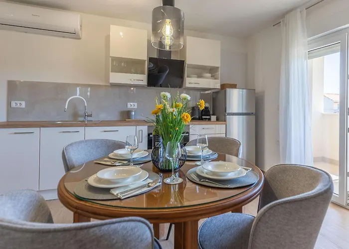 Klanac No 2 Apartment