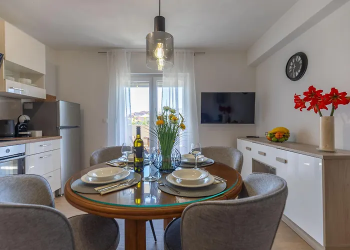 Klanac No 2 Apartment *